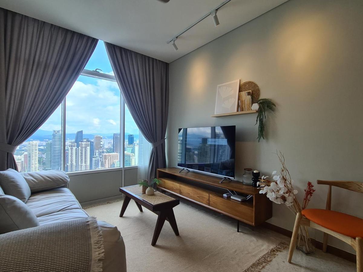 Sky Suites Klcc By Asiapex Kuala Lumpur Exterior photo
