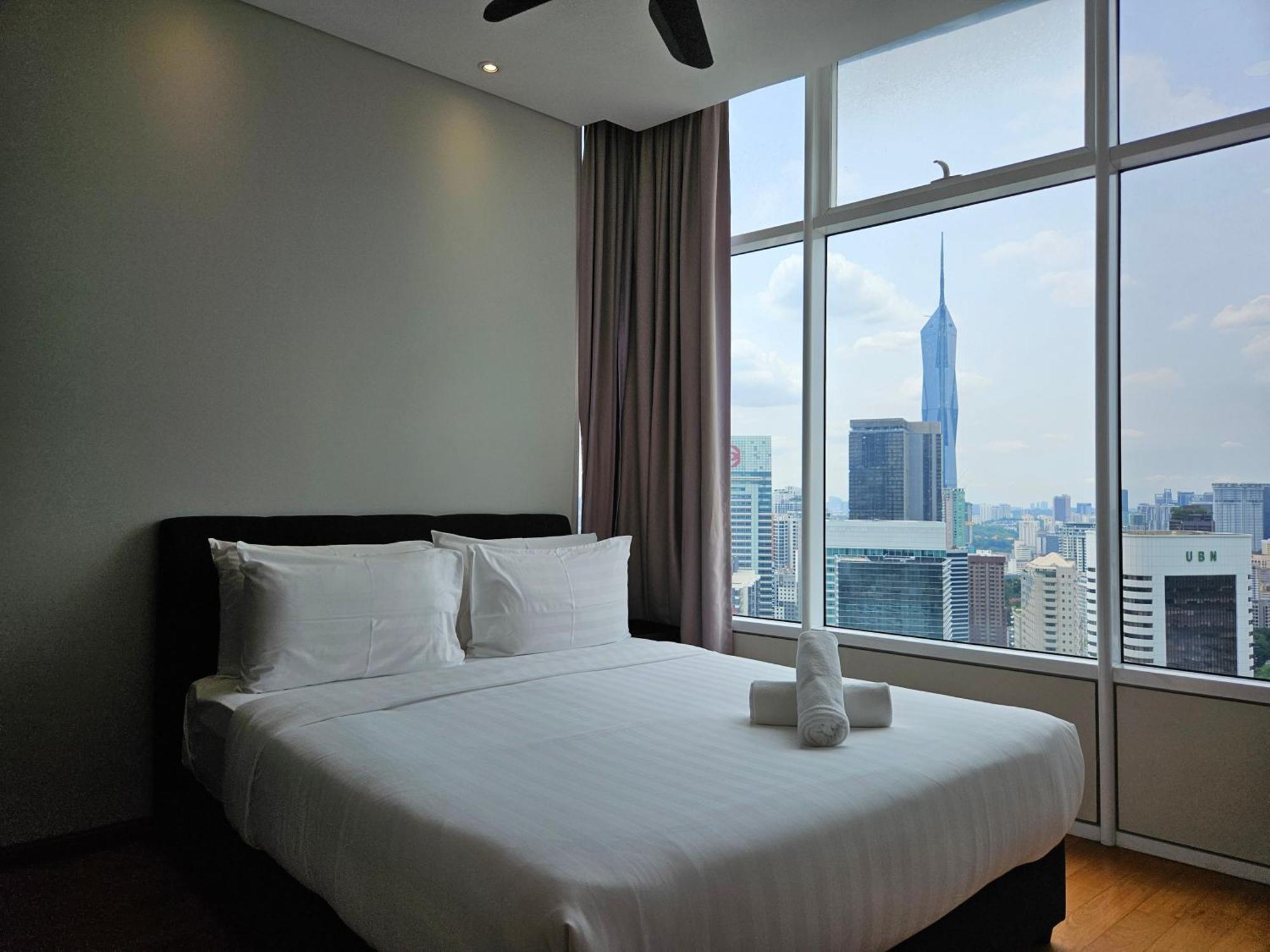 Sky Suites Klcc By Asiapex Kuala Lumpur Room photo